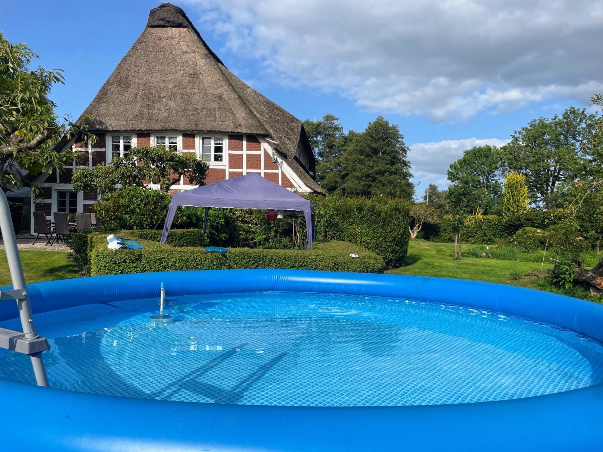 Altes Landhaus Oste, Klavier Appartement, 2 Zimmer Mit Kamin Hemmoor Bagian luar foto